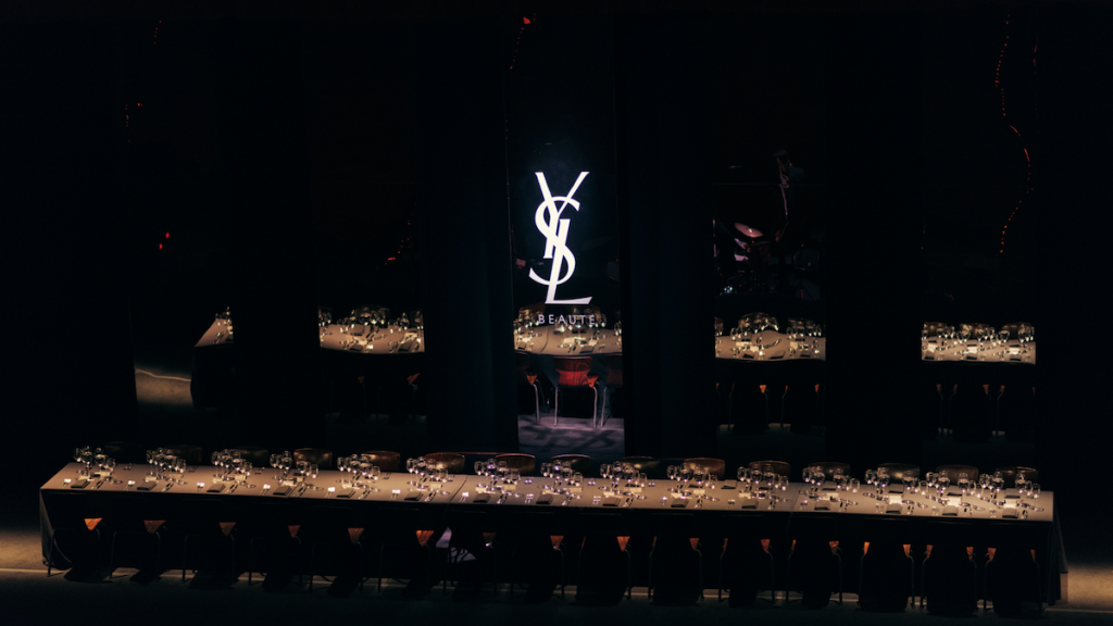 Ysl Beauty Club - Diner e-infuenceurs Ysl Beauty Club - Diner e-infuenceurs