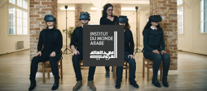 plusieurs personnes en réalité virtuelle