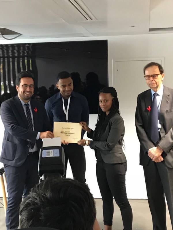 remise du prix de ma coiffeuse afro