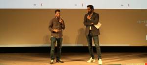 diego bunuel remettant le prix de leasy mobility challenge a manoel roy