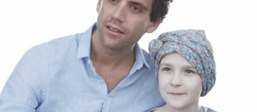 Imagineformargo jeune fille aux cotes de mika