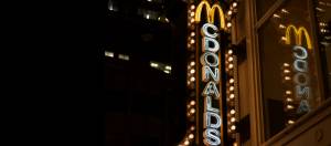 mcdonald's enseigne lumineuse