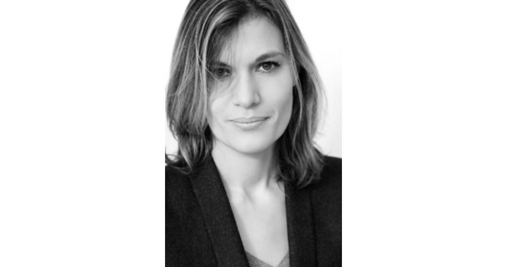 Emmanuelle Walle