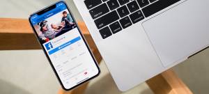 Facebook smartphone