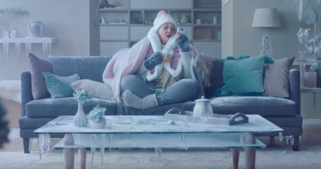Charlotte de Turckheim dans la publicité Atlantic