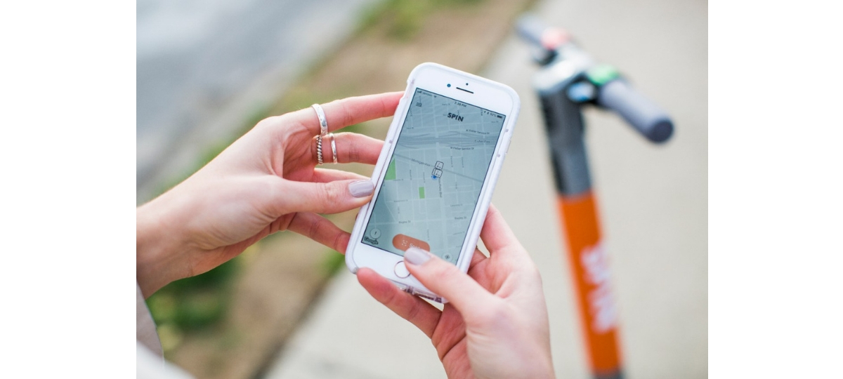 Ford rachète la start-up Spin Trotinnette avec un smartphone