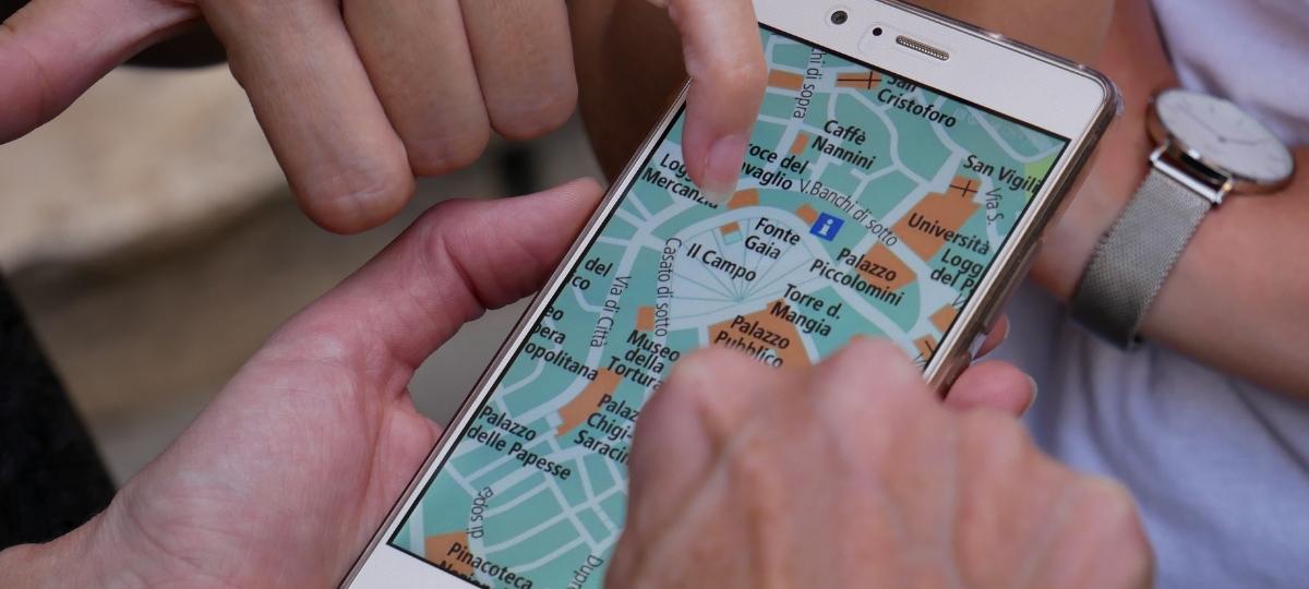 Happn lance la fonctionnalité Map Une carte sur un smartphone