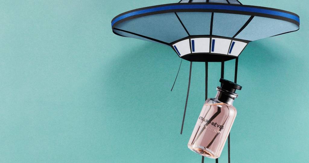 Un parfum et une soucoupe volante