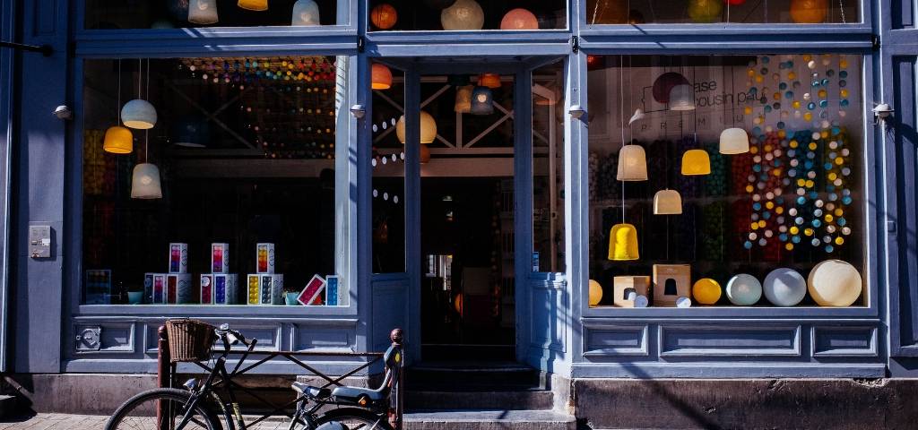 La vitrine d'un magasin