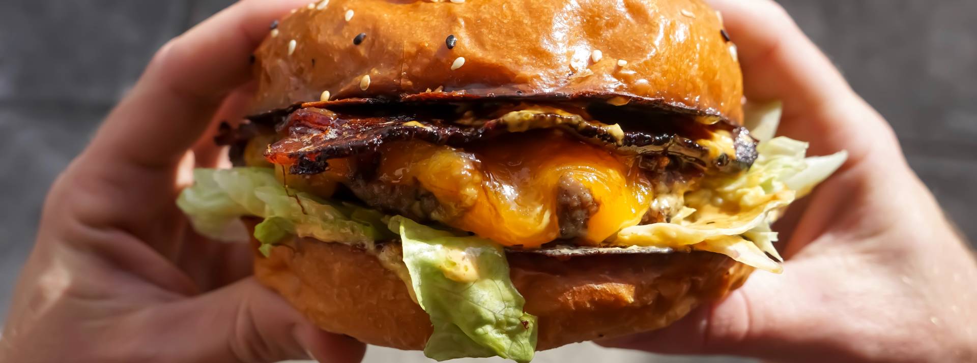 Le classement des villes frappées par la malbouffe en France Un burger