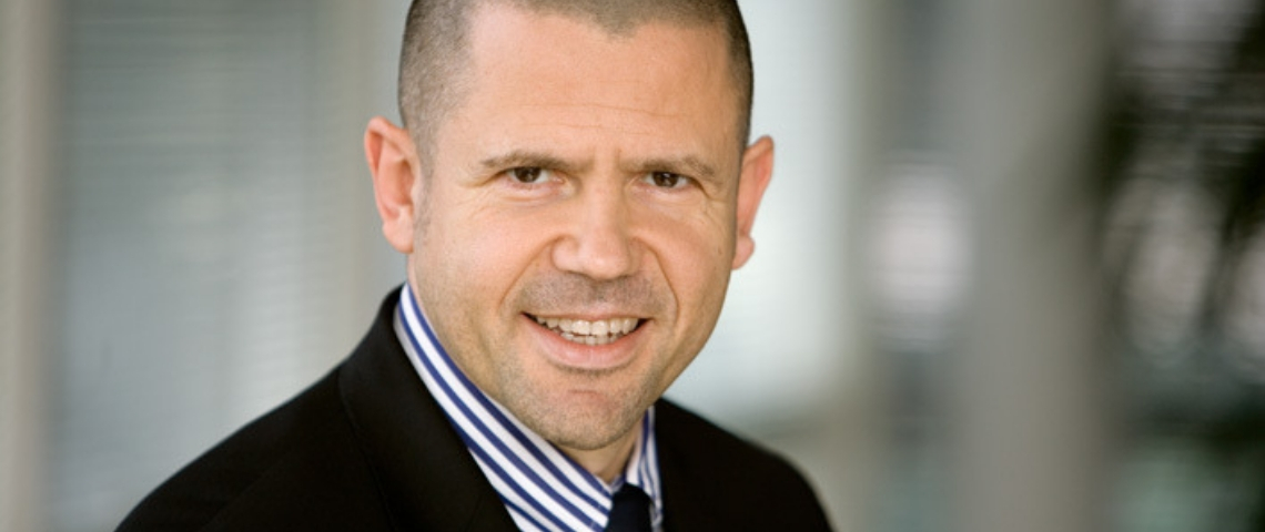 Hervé Thoumy nommé directeur de l’expérience client et des systèmes d’information de CNP Assurances Portrait de Hervé Thoumy