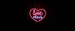 Un coeur en neon