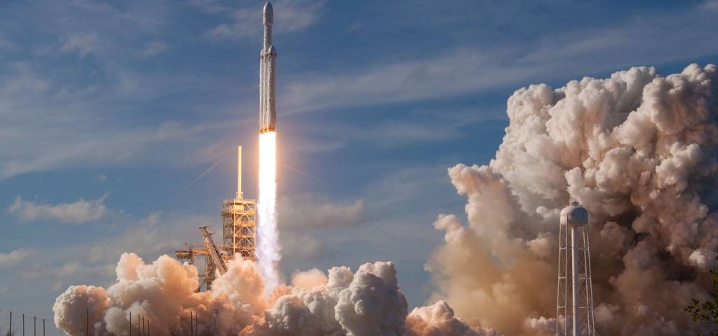 Lancement d'une fusée spatiale