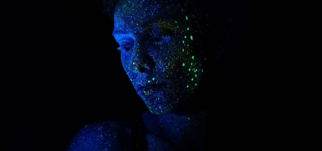 Une femme bleue