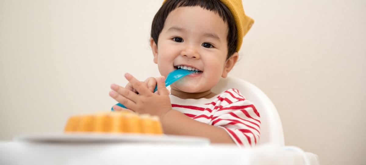 Blédina devient la plus grande entreprise française certifiée B-Corp Un bébé en train de manger