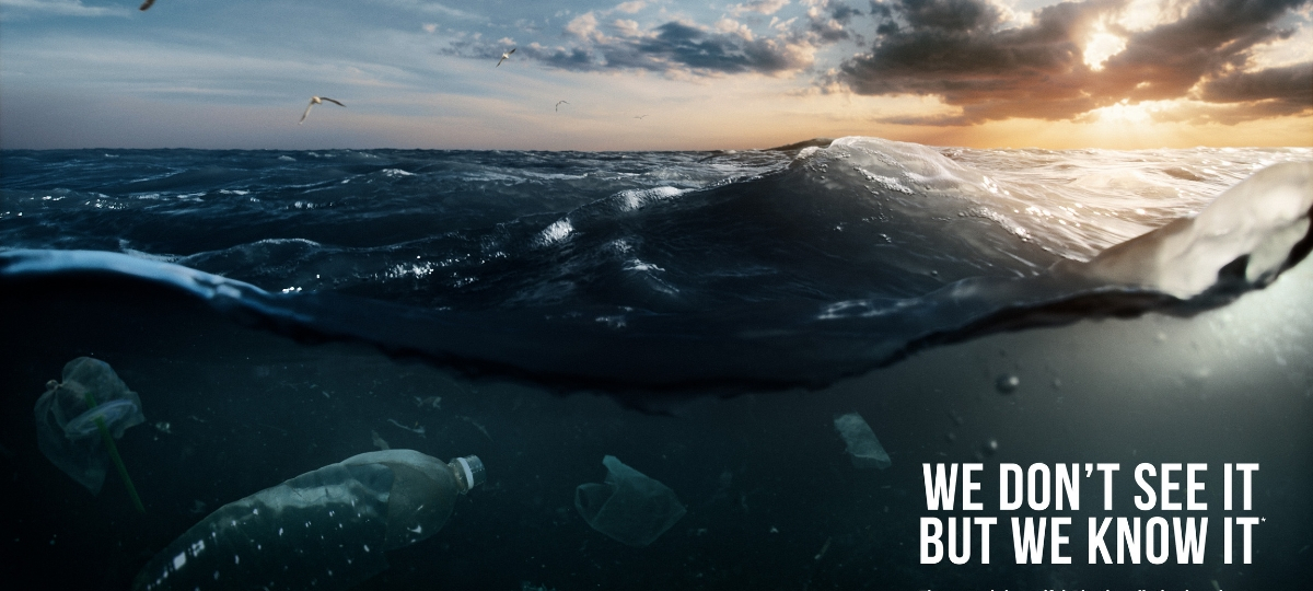La campagne 2019 de Surfrider Foundation Europe La mer avec des déchets plastiques dedans