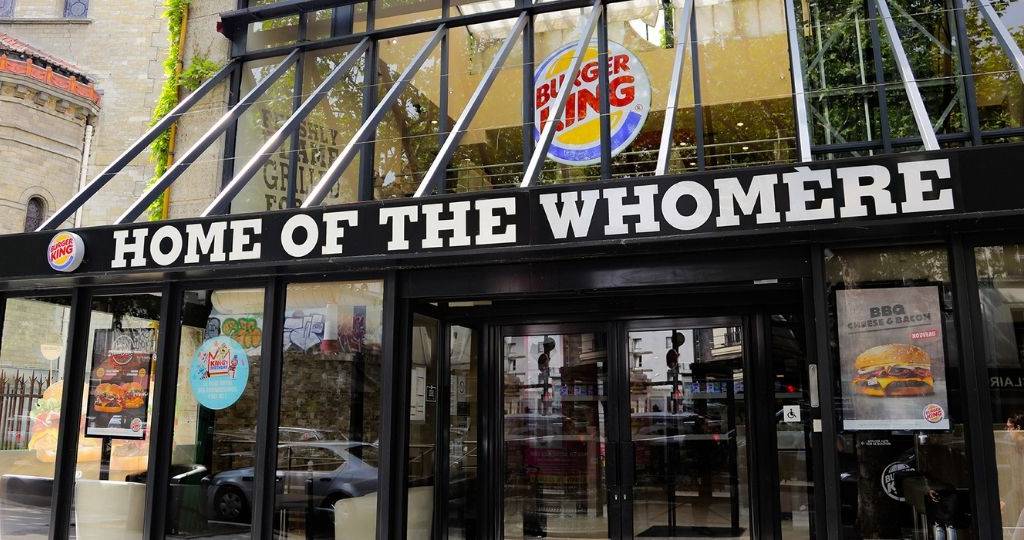 Devanture d'une enseigne Burger King