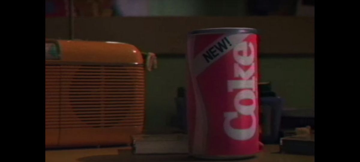 Coca-Cola fait renaître son New Coke pour la nouvelle saison de Stranger Things Une bouteille de New Coke