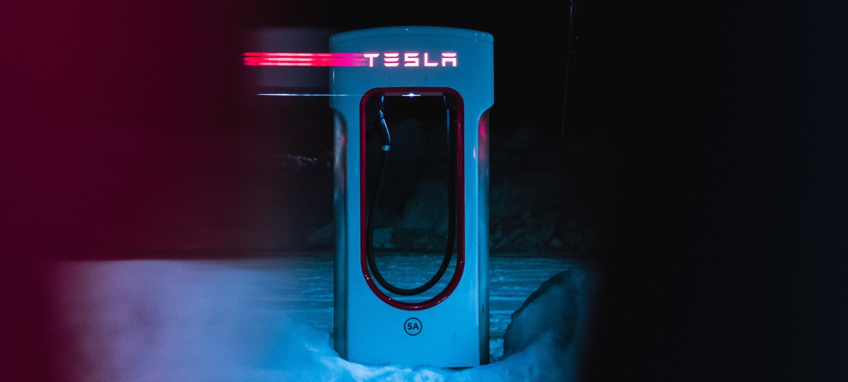 Tesla déclare la guerre aux divulgateurs d’informations Borne de recharge électrique pour voitures Tesla