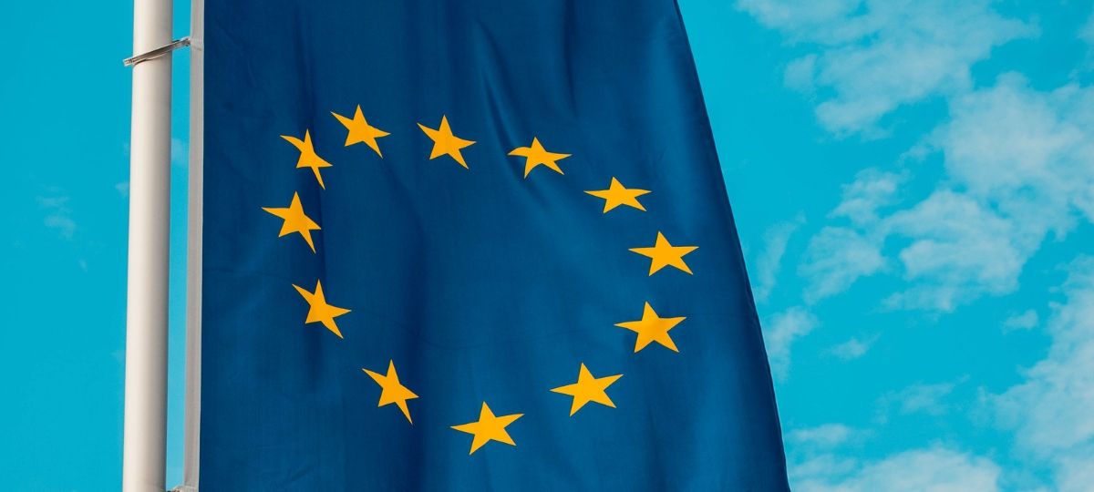 Vote&You lance le Tinder des élections européennes Drapeau de l'Union Européenne