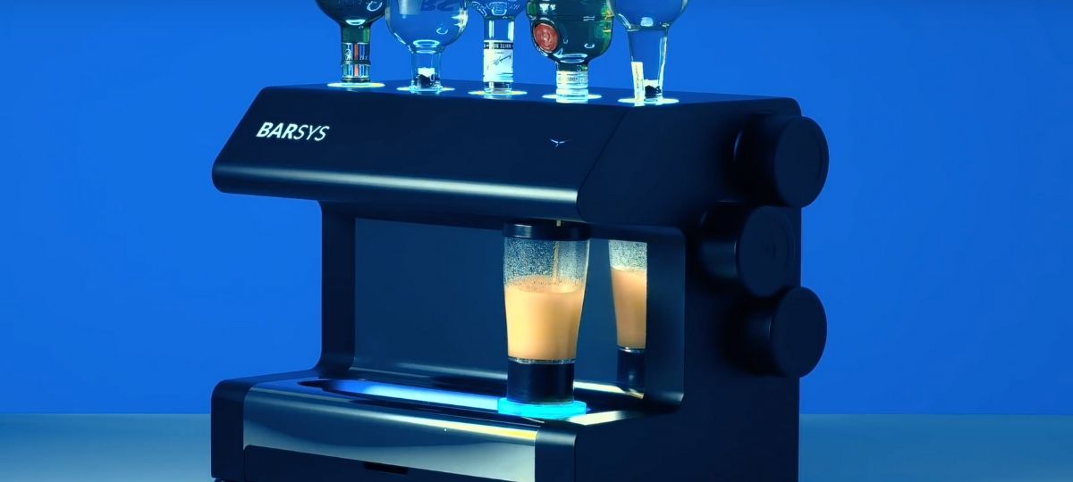 Barsys 2.0 : le robot barman qui prépare vos cocktails grâce l'IA Le robot baritas par Barsys, Barsys 2.0