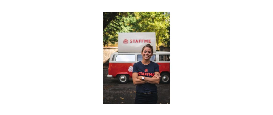 Camille Six intègre StaffMe en tant que directrice commerciale Photo de Camille Six, nouvelle directrice commerciale de StaffMe