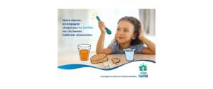 Visuel d'un enfant mangeant un petit déjeuner équilibré