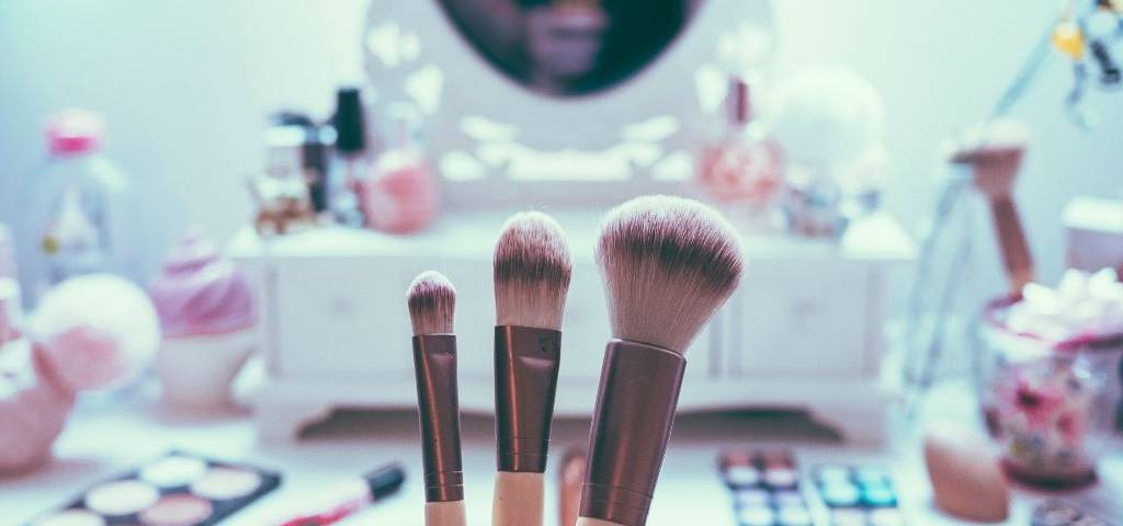 Visuel de pinceaux de maquillage