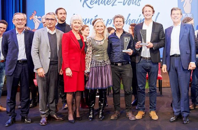 Photo de la dernière remise du prix David 1 Goliath - Jury et binomes vainqueurs