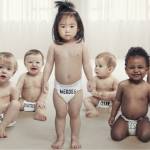 Bébés portant des couches