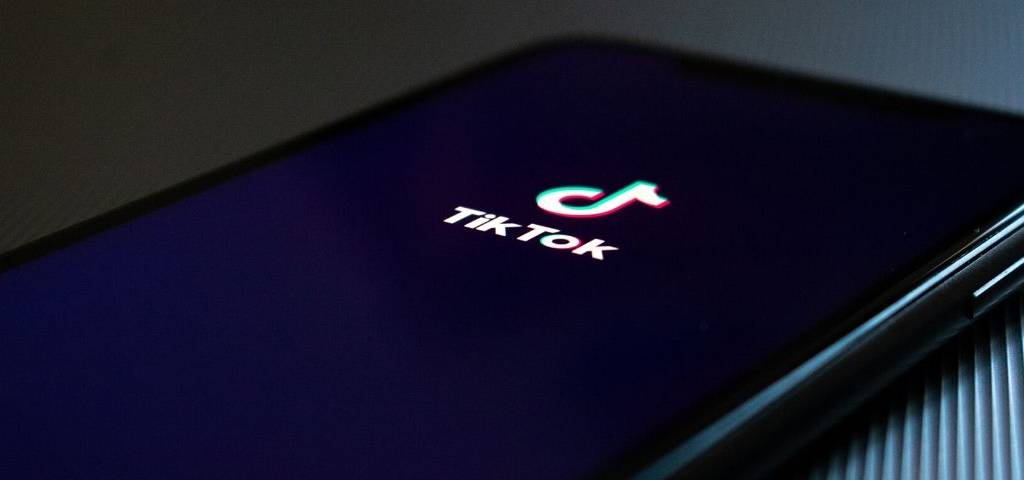 Logo Tik Tok sur un smartphon