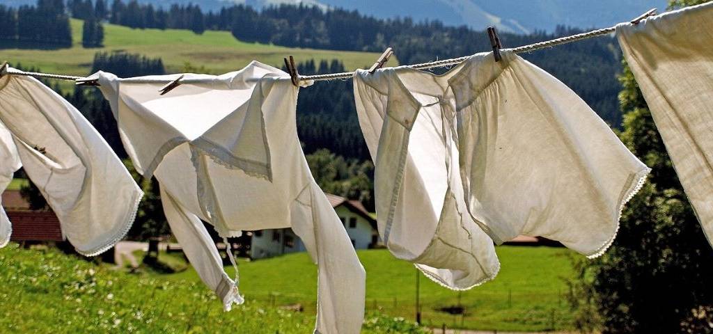 Linge séchant à l'air frais