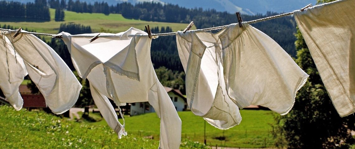 Dans un souci de transparence et d’information vis-à-vis des consommateurs, le gouvernement a indiqué réfléchir à la mise en place un etiquetage environnemental Linge séchant à l'air frais