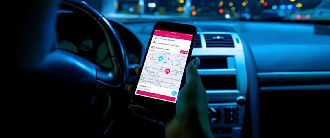 Heetch s’associe à l’agence JUDE pour souhaiter une bonne Saint Valentin à ses concurrents Smartphone avec une page ouverte sur un GPS