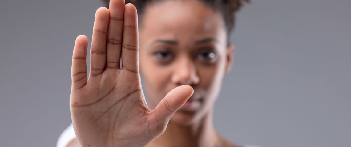 Comment ralentir et performer avec le slow advertising Dire stop