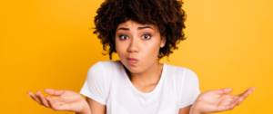 Une femme qui se pose des questions
