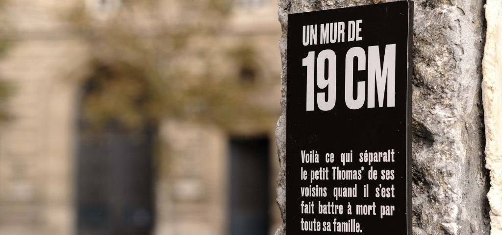 Visuel de la campagne #JusteUnMur