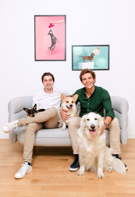 Les fondateurs avec 2 chiens