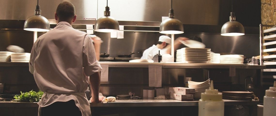 Light Kitchen lance une solution inédite pour apporter un revenu simple et sans effort aux restaurateurs et hôteliers dont les cuisines ne sont pas utilisées à 100% Cuisine de restaurant