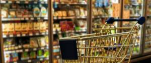 Caddie dans un supermarché