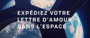 Planète en arrière plan avec la mention : Expédiez votre lettre d'amour dans l'espace