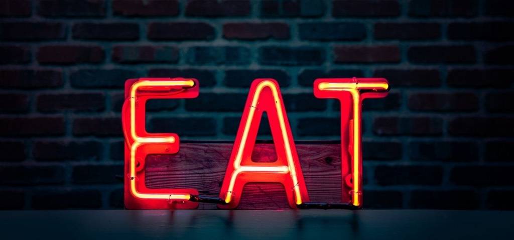 Eat en lettres lumineuses