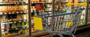 Caddie dans un supermarché
