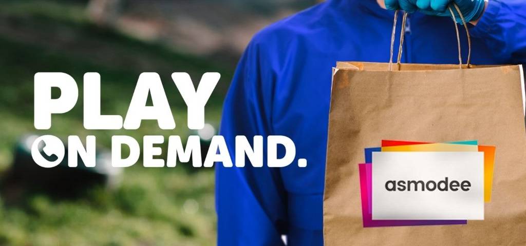 Livreux avec la mention : Play On demand