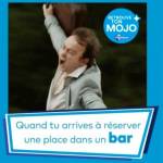 Campagne Freedent, un homme est très heureux "quand tu arrives à réserver une place dans un bar"