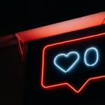 Une "notification like" en lumière néon