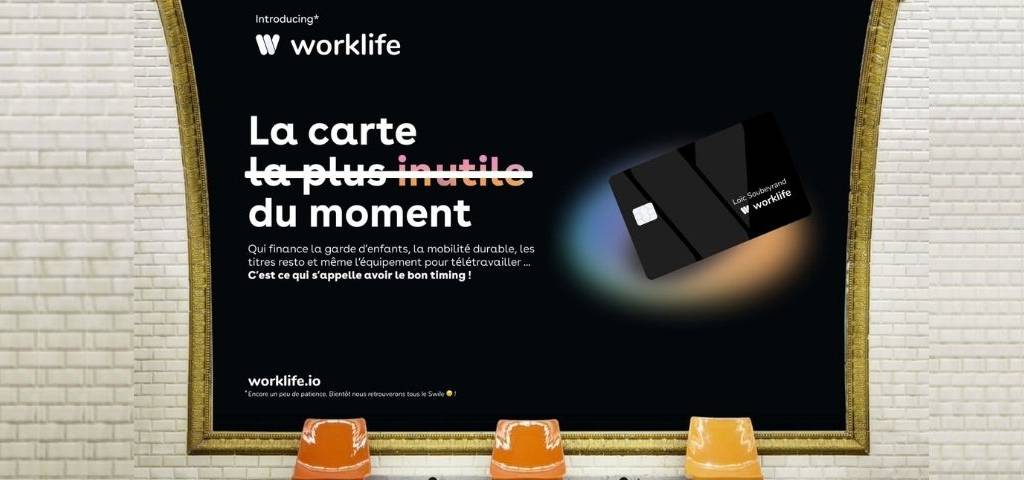 Campagne Worklife - Carte noire sur fond noir - « La carte la plus utile du moment »