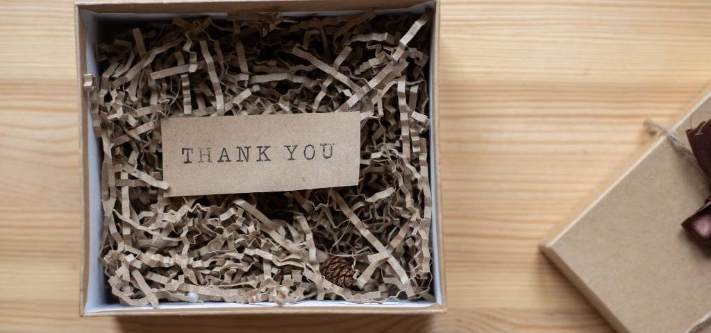 Boite cadeau, avec le messahe  - Thank You - 