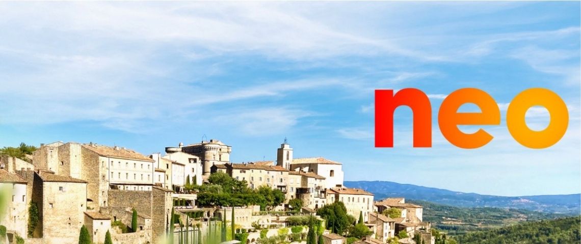 neo le 1er média social de la proximité et des territoires annonce aujourd’hui le lancement de son site Internet neo ecrit avec un dégradé de couleur du rouge à l'orange