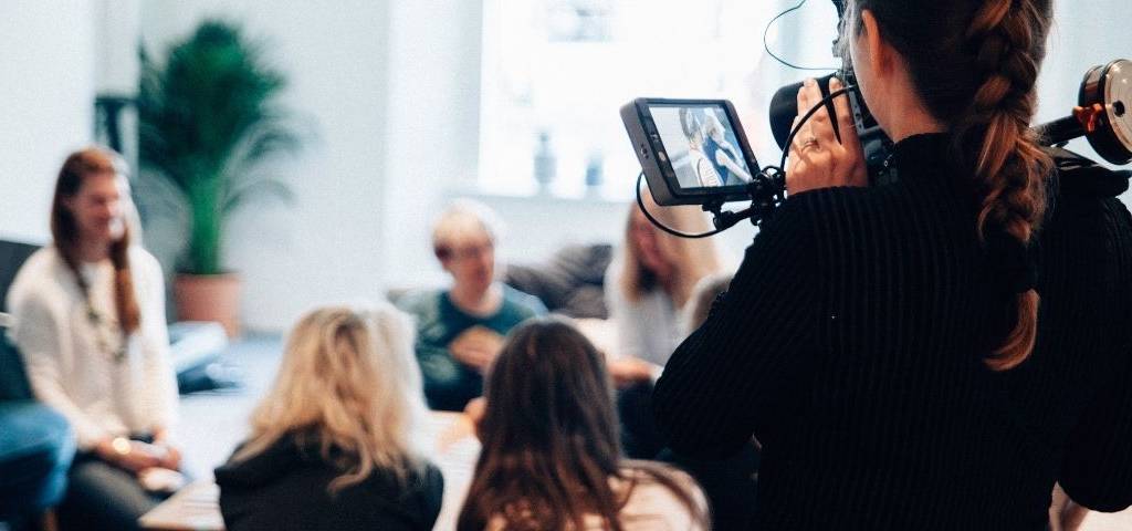 Une conférence filmée